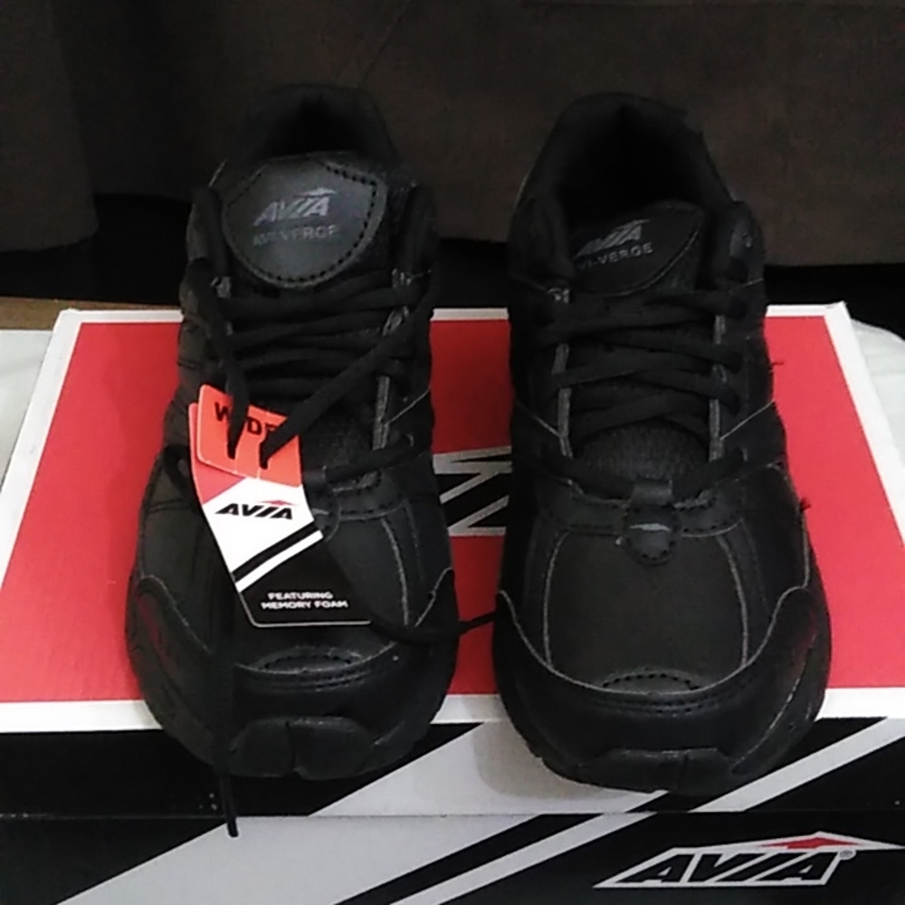 Avia Women's Avi-Verge Sneakers Size 6.5 Wide